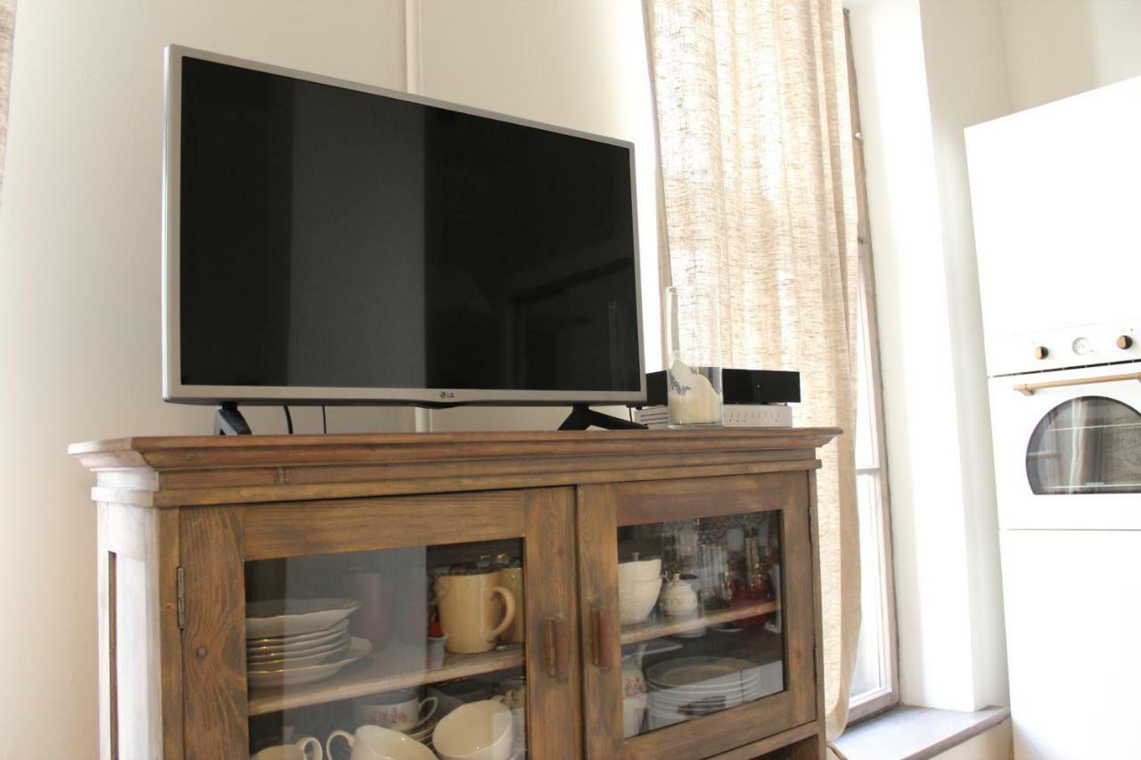 2 Room Apartment In Embasy Area Ryga Zewnętrze zdjęcie